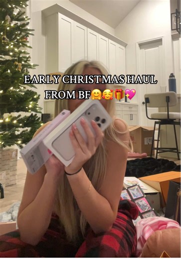EMOTIONAL Christmas haul lol🤗 #christmas #christmashaul #haul #gifthaul #ldr