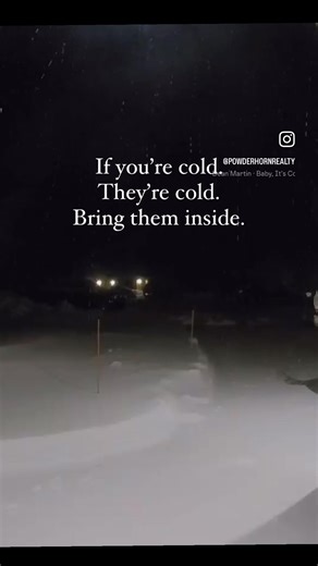 We love our Powder Horn deer family and we are certain, we are all looking forward to warmer temps in the 30’s this week. 😂 | Powder Horn Realty, Inc.