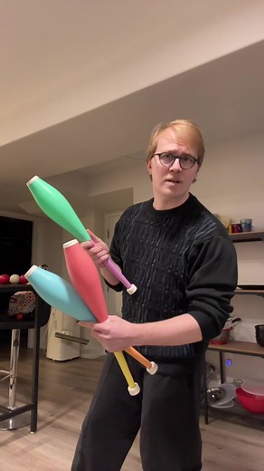 Explore Unique Juggling Techniques with Joey Valence