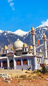 پارہ چنار🚩❤️🌹 👇 . . . . . . #nwajid #Bmw #whatanexperience #nwajid #engineering Ten Unknown Facts About #BMW 1. Founding and History: BMW, Bayerische Motoren Werke AG, was founded in 1916 in Munich, Germany, initially producing aircraft engines. The company transitioned to motorcycle production in the 1920s and eventually to automobiles in the 1930s. 2. Iconic Logo: The BMW logo, often referred to as the "roundel," consists of a black ring intersecting with four quadrants of blue and white. I