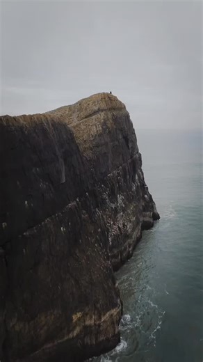 Where land meets legend 🌊 Worm’s Head never fails to take your breath away. Thank you to j.e.t_photography for the video! Discover the heart of Gower’s thriving community. Become a member of The Gower Society and unlock exclusive access to exciting events and unique opportunities. Join now only £20 and be part of something truly special! | The Gower Society