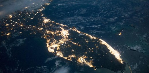 省エネのために街灯をLEDに変えたら、光害が増えたという研究結果