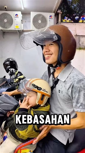 INTROVERT VLOG GETTING Caught in the Rain #shortvideo #minivlog #adayinmylife #malaysia #funnyvid...