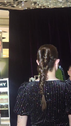 ONAVA TOP MODEL MARIANA 🇲🇽 📍SAN PEDRO / MONTERREY available for runways, editorials and promotion high-end Fashion Presentation for LIVERPOOL MEXICO #onava #onavamodels