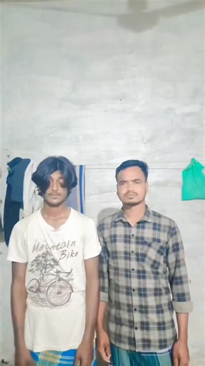 Rakesh Sk on Instagram: "আমাদের ক্ষ্যাপামো গান #postviralシ #postvir #alシ #আম"