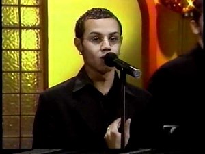 LA MAKINA UNA TARDE FUE SHOW DE LAS 12 TELEMUNDO CANTA GIOVANNY AÑO 2000.mov