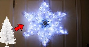 How To Make A DIY Snowflake Wreath Using This Easy Tutorial