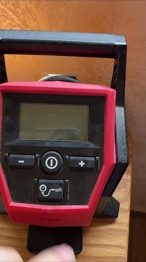 How to reset the Milwaukee M12 inflator's pressure sensor,