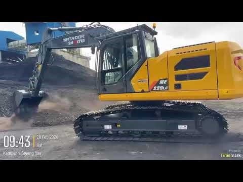 Excavator ME225LC Do Performance Testing