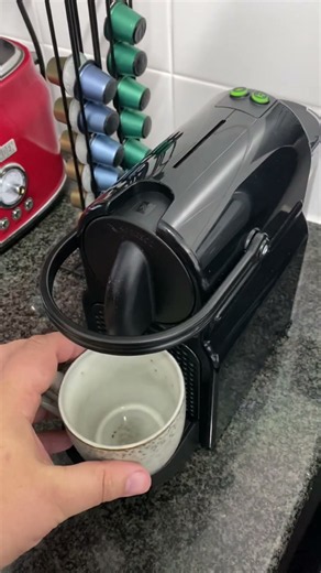 How to use Nespresso coffee machine