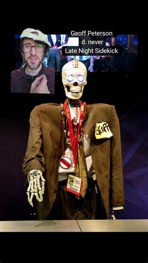 Episode 90: Geoff Peterson from The Late Late Show with Craig Ferguson! #latenight #latelateshow #television #skeleton #robot #mythbusters #greenscreen #lgbt