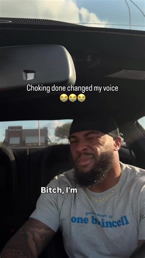 Iono if I almost drowned or the dry scoop almost took me out 😂😂😂😭 @ehplabs What preworkout yall use?