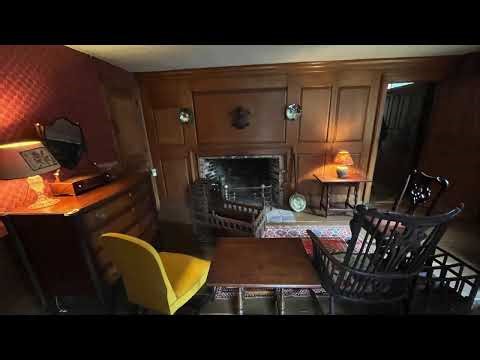 Winslow Crocker House (c. 1780) in Yarmouth Port