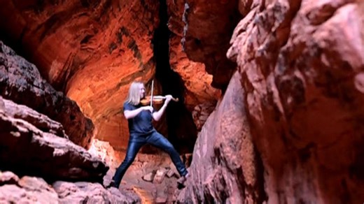 The story of violinist Tyler Carson, the "Fiddler on the Rock"