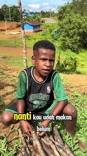 Josep dan Inang: Kisah Persembahan Kayu Bakar
