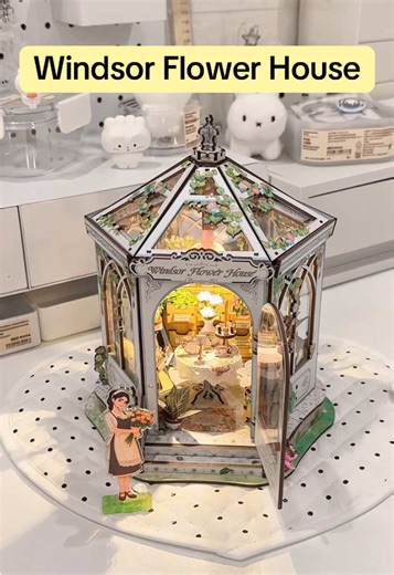 Assemble a Wooden Bookend for Valentine's Day Surprise