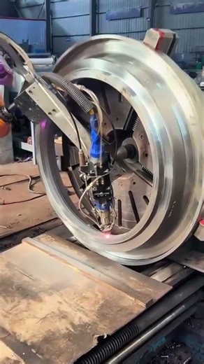 High-speed laser cladding equipment