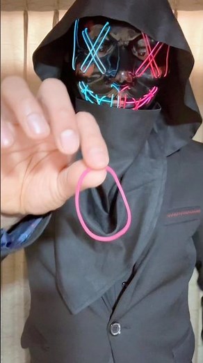 簡単にできる！不思議！面白い！輪ゴムの移動マジック【手品種明かし付き】 #shorts