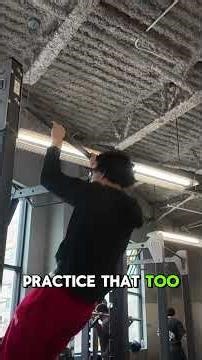 How To Muscle Up (Beginner Tips) 💪🔥 #gymlife #gymshorts#muscleups #pullups #fitnessjourney