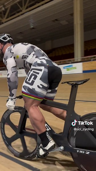 Robert Foerstemann: Cycling Powerhouse with Massive Quads