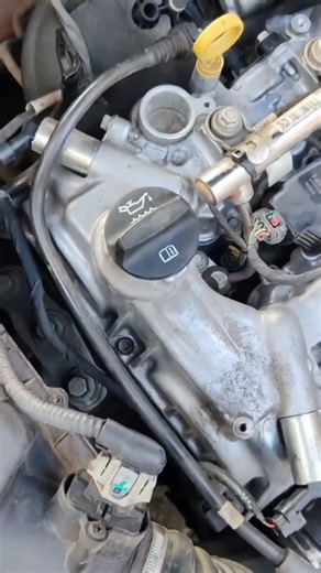 The car burns engine oil, the exhaust emits blue smoke, the idle speed is unstable, and the oil is emulsified. Please check this part.#carmaintenance #cartips #usa🇺🇸 #foryourpagetiktok #diy