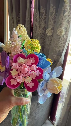 865Pcs Bouquet Building Blocks (No Vase Included) - DIY Assembly Toy, Bricks Eternal Flowers, Diy Rose Flowers #blocks #flowers #rose #tiktokshopcreatorpicks #bigdreamstartsmall