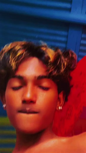 Alex💋💋💋 (@592evil)’s videos with Alkaline Iz You - Clip Motion