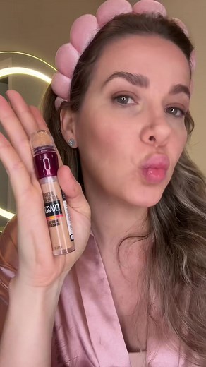 Tutorial de Maquiagem: Corretivo e Contorno Maybelline