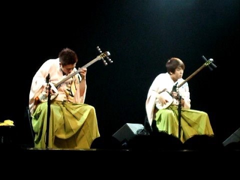 Yoshida Brothers - Modern (live)