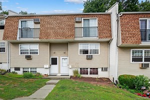 5 Forge Gate Dr #C3, Cold Spring, NY 10516 - MLS 897752 - Coldwell Banker