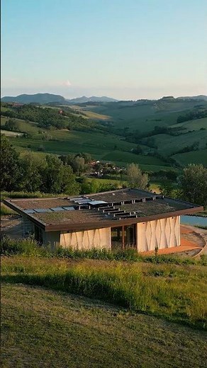 Itaca, the Self-Sufficient 3D Printed Farm