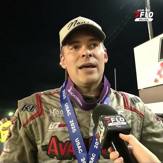🏁 Kyle Cummins describes the battle for the win at Terre Haute during #USAC Indiana Sprint Week. 🏆