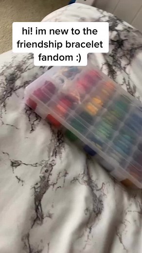 today i finished this starburst friendship bracelet! can we get big 🥺 #fyp #friendshipbracelet #first