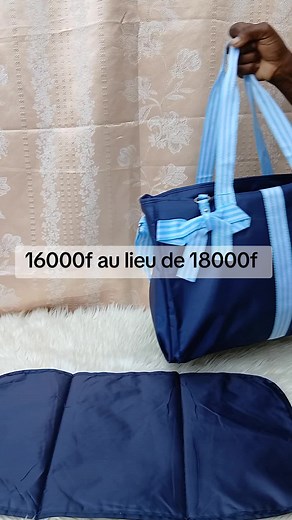 Sac à langer Chicco pour vos sorties et consultation à l'hôpital 05 96 20 34 14 #articledebebe #tik_tok #abidjan225 #sacalanger