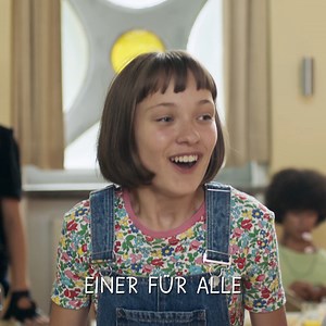 Endlich geht's los: Die erste Klassenfahrt! Lotta freut sich riesig auf dieses Abenteuer! 🤩 MEIN LOTTA-LEBEN – ALLES TSCHAKA MIT ALPAKA - jetzt im Kino! 🦙 Tickets gibt's hier: https://www.wildbunch-kinofinder.de/film/mein-lotta-leben-alles-tschaka-mit-alpaka | Wild Bunch Filmlounge