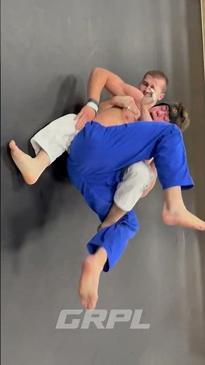 How did he survive this RNC?! 😱 GRPL Submission Wrestling