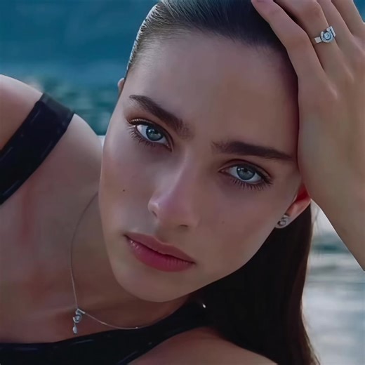 | Loil bahia Edit | #fyp #looks #model #french #loilbahia