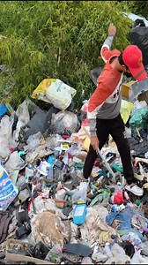 24K views · 376 reactions | It Galaxy S25..樂? i Found Many iPhone_Samsung & Many Computer | Restore Galaxy A54 Like S24 Part 10 | Restore Urphone | Facebook