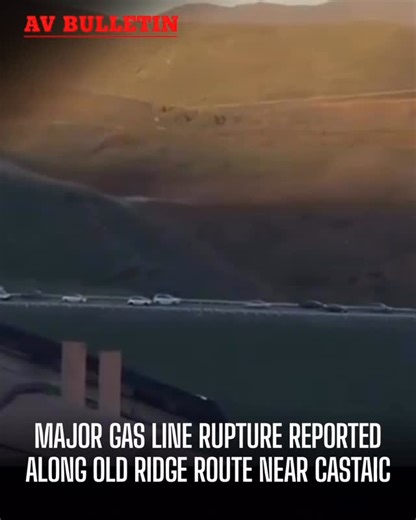 The Antelope Valley Bulletin on Instagram: "Emergency crews are responding to a major gas line rupture along the Old Ridge Route near Castaic, prompting a strong fire department presence including Command 10 from the L.A. County Fire Department. Witnesses reported flames and gas escaping from the ruptured pipeline, and nearby residents were urged to avoid the area as responders worked to secure the scene and control the leak. ￼ Early reports indicate the incident may be tied to storm-related gro