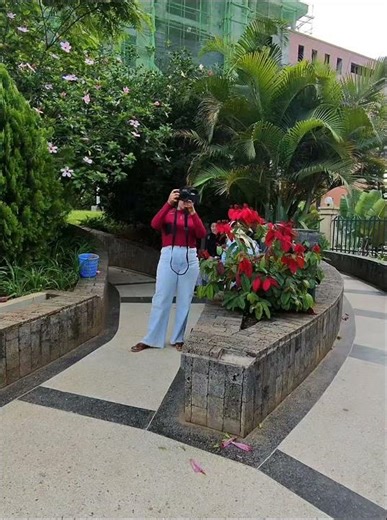 A beautiful-camera lady was doing her work