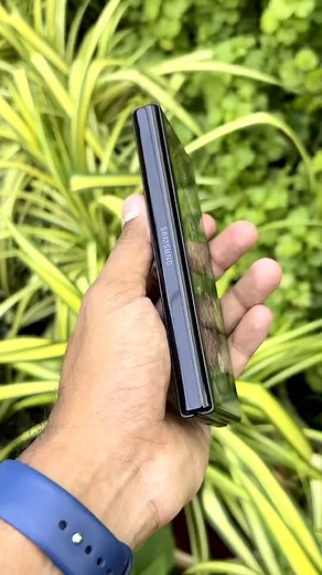 🚀 Samsung Galaxy Z Fold 3 à partir de 245.000Fcfa: L'innovation pure ! 512Gb/256Gb Profitez d'un écran pliable Dynamic AMOLED 2X 120Hz immersif 📱, de la puissance Snapdragon 888 5G ⚡ et de l'étanchéité IPX8 💧. Compatible S Pen 🖊️, il sublime votre productivité et votre style ! 🔥 » | GlobalService237