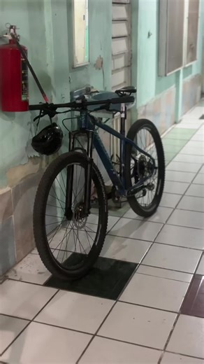 Un borrador que tenía 👀#alubike #mtb #pirellitires #srsountur