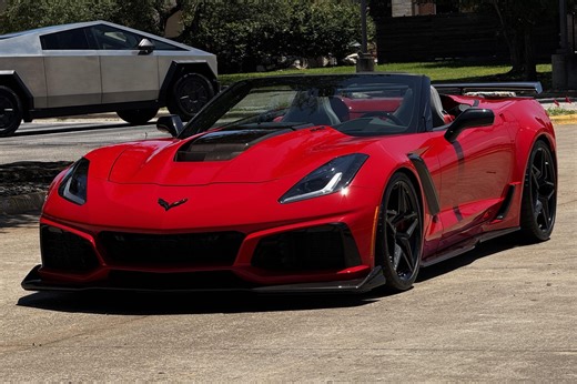 1,200-Mile 2019 Chevrolet Corvette ZR1 Convertible 3ZR 7-Speed