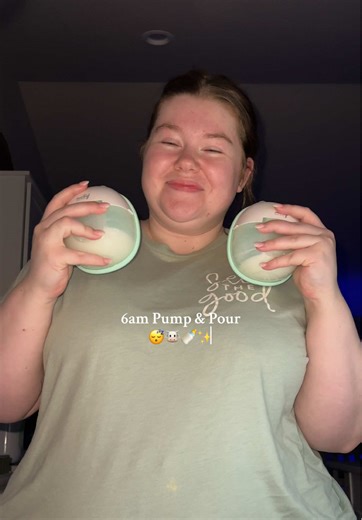 I feel like I’m seeing a decrease in my FPOTM 😭 It might be time to add in some extra pump sessions! #pumpingmom #pumpandpourwithme #pumpandpour #exclusivepumper #creatorsearchinsights @Motif Medical