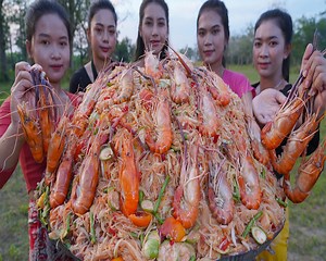 347K views · 14K reactions | Papaya cook recipe with shrimp and eat delicious | Natural Life TV | Facebook