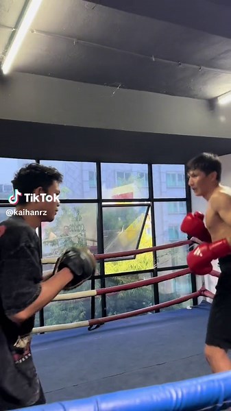 Hasib Boxing Workout at WSBC Boxing Club