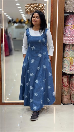 La Rosa By SanujaSajeev on Instagram: "🌸 TRENDING PINAFORE 🌸 🧵 Fabric Details: 👗IMPORTED DENIM 📦 Product Code: LR1506 🛍 Shop Now: www.larosaalpy.com 📲 CUSTOMER CARE : 807 807 9331 | 807 807 7999 807 807 7111 | 807 808 4111 807 807 1148 | 807 807 6888 82 81 84 7111 📍 La Rosa Boutique Convent Square, Alappuzha 01, Kerala ⸻ #Larosa #LaRosaAlappuzha #UnstitchedSalwar EthnicWear BoutiqueInAlappuzha SalwarSetDesigns ExplorePage ReelsInstagram TrendingReels IndianFashion FestiveLook WomenStyle