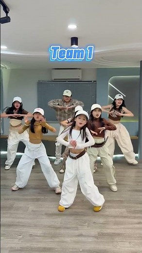 Pick your team! 👉 | Follow Me | Bây giờ xin mời mọi người đến với e e e No Batidao Remix Dance Trend