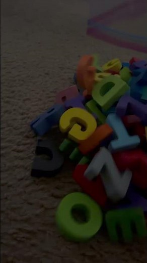 Chicka Chicka boom boom falling letters ￼
