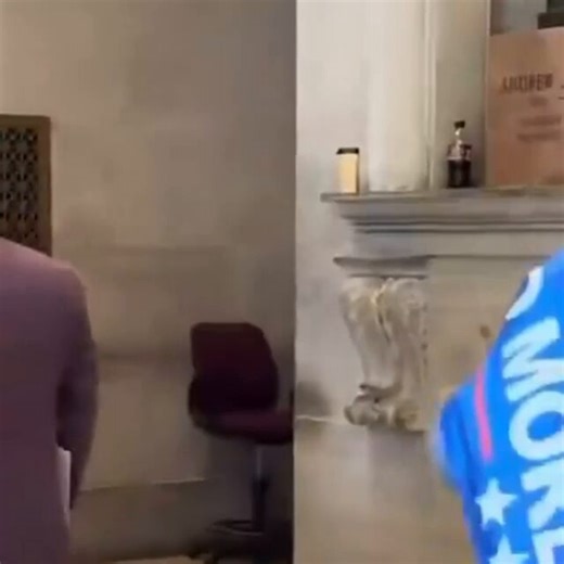 🚨 LOLOL! THIS IS WINNING IN TENNESSEE! Rep. Todd Warner strolls into the State Capitol draped in a full TRUMP FLAG just to rub it in the Democrats’ faces as the 9R-0D redistricting map steamrolls through.Some unhinged leftist in the background loses it completely, screeching “RACIST! RACIST!” on repeat like a malfunctioning robot 🤣Democrats are melting down in real time while Republicans get the job done.Tennessee showing the rest of the country how it’s done.